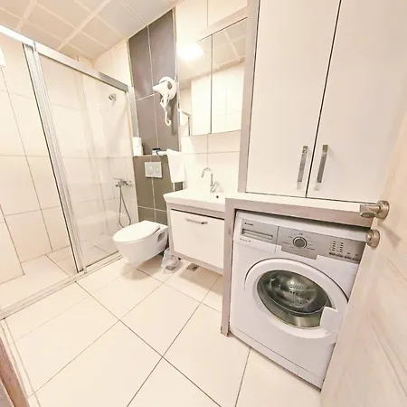 Lägenhet Cozy Flat Close To Konyaalti '6' Antalya